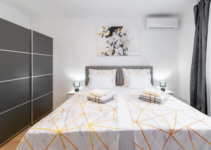 Hills Apartamento *